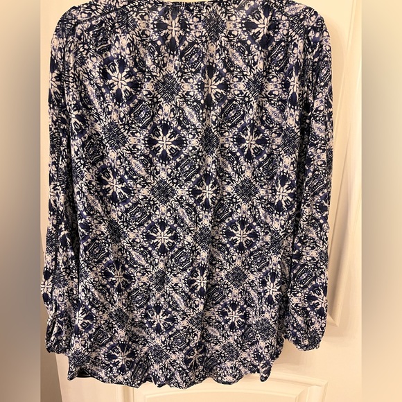 Lucky brand boho navy and white blouse - Picture 3 of 5